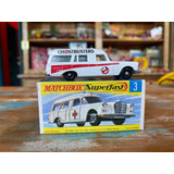 Matchbox Superfast 3 Mercedes Bens Ambulance