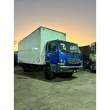 Mb Accelo 915 2010