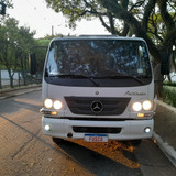 Mercedes benz Accelo 815