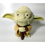 Mestre Yoda Em Pelúcia 17cm Star