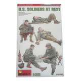 Miniart Kit Militaria 1