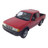 Miniatura Action 1 18 2000 Ford