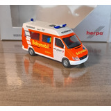 Miniatura Ambulância Mercedes benz Sprinter 1 87 Herpa