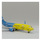 Miniatura Avião Boeing 737 800 Gol