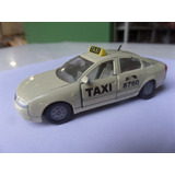Miniatura Carrinho Audi A6-1.9-taxi-retrô-marca Siku