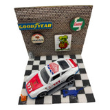 Miniatura Carrinho E Diorama