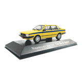 Miniatura Carro Santana Taxi