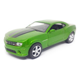 Miniatura Chevrolet Camaro Ss 2001 Verde Met New Ray 1 32