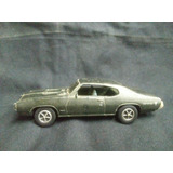 Miniatura Ertl Pontiac Gto