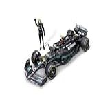 MINIATURA F1 MERCEDES AMG LEWIS HAMILTON W14 1 24 BBURAGO COM BONECO PILOTO DIECAST MODEL