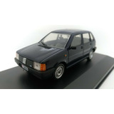 Miniatura Fiat Uno 1