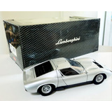 Miniatura Lamborghini Miura Sv