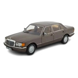 Miniatura Mercedes Benz 560