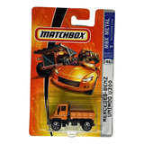 Miniatura Mercedes Benz Unimog U300 Matchbox 1 84