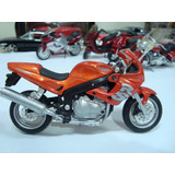 Miniatura Moto Triumph 955i