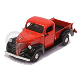 Miniatura Pickup Chrysler Plymouth 1941 Vermelha 1 24