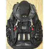 Mochila Oakley Sink