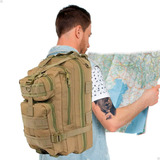 Mochila Tatica Reforçada Militar Camuflada 30lt Impermeavel Cor Verde 929 d Desenho Do Tecido Verde