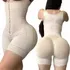 Modelando Cintas De Controle Do Abdômen Para Mulheres