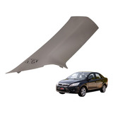 Moldura Lateral Traseira Esquerda Focus Sedan 2009 Usado