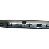 Moldura Original Tampa Traseira Renault Duster detalhe 