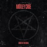 MÖTLEY CRUE SHOUT AT