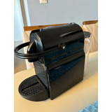 Nespresso Inissia Preta Cafeteira 110v D40 Cor Preto