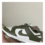 Nike Dunk Low Medium