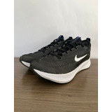 Nike Zoom Fly 4
