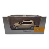 Opel Astra Hatch