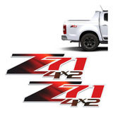 Par De Adesivos Z71 4x2 S10 D20 Silverado Emblema Lateral