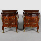 Par Mesinha Lateral Cabeceira Bombe Marchetada Bronze