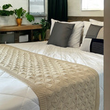 Peseira Manta De Tricô Para Sofá Cama King 260x60 Grát Cor Bege Desenho Peseira Decorativa Tricô Premium