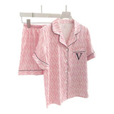 Vs