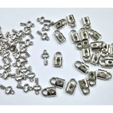 Pingente Cadeado Prateada 10x15mm