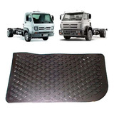 Pisante Tapete Pvc Estribo Interno Esq Preto Vw Worker Titan