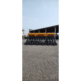 Plantadeira Valtra Hitech Bp