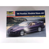 Pontiac Firebird 1998 Ram-air - Revell Monogram 1/25
