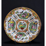 Prato Oriental Para Coleção Em Porcelana