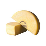 Queijo Da Canastra Tradicional Capela Velha Peça Inteira