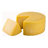Queijo Minas Canastra Meia Cura Artesanal 1 2 Kg 