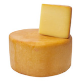Queijo Parmesão Defumado Serra Da Canastra Premium 6 Kg