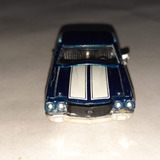 B928