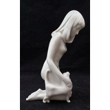 Rdf00393 - Royal Dux - Escultura Feminina Porcelana Branca
