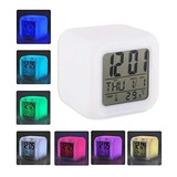 Relógio Digital Despertador Cubo 7 Led Colorido Luz Alarme