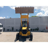 Retroescavadeira New Holland 4x4