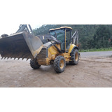 Retroescavadeira Volvo Bl60b 4x4