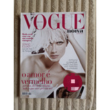 Revista Vogue Brasil C