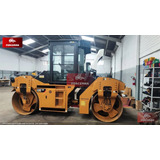 Rolo Compactador Caterpillar Cb