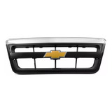 Scoop Grade Com Friso Cromado Overbumper S10